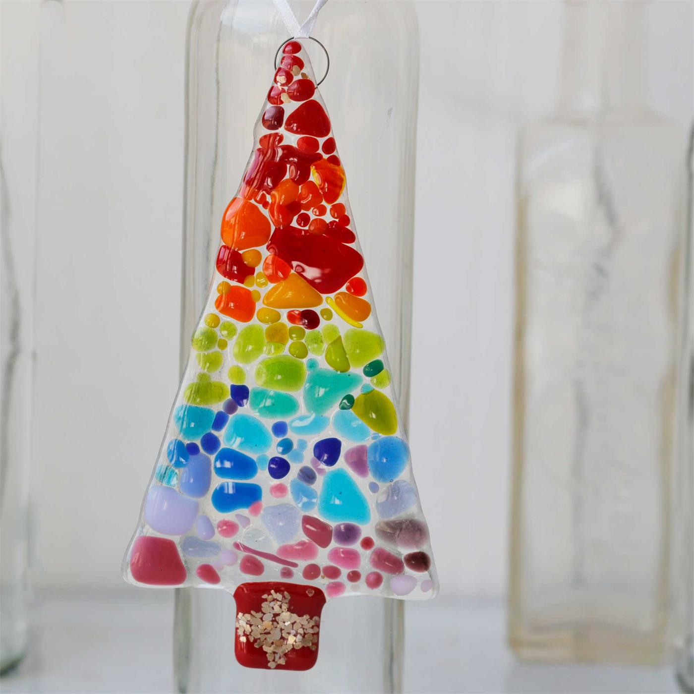 Tektonisch Visa Bewust worden Make At Home Fused Glass Christmas Tree Kit by molten wonky