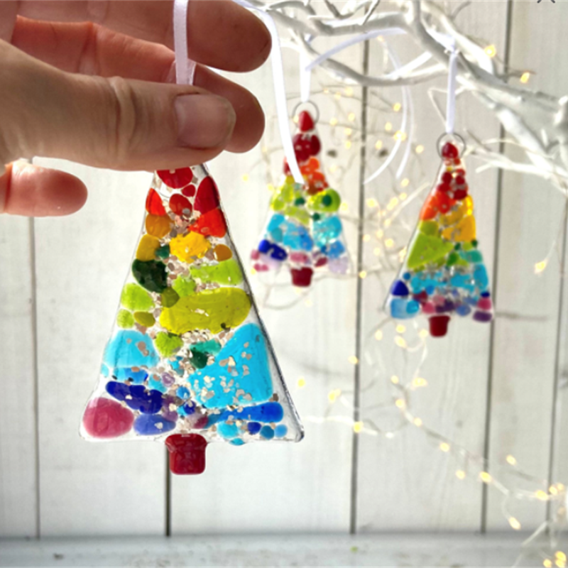Oeganda sessie verwijzen Make At Home Fused Glass Mini Christmas Tree Kit by molten wonky