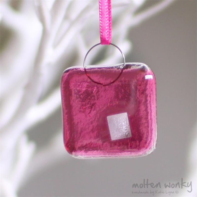 pink sparkle nugget