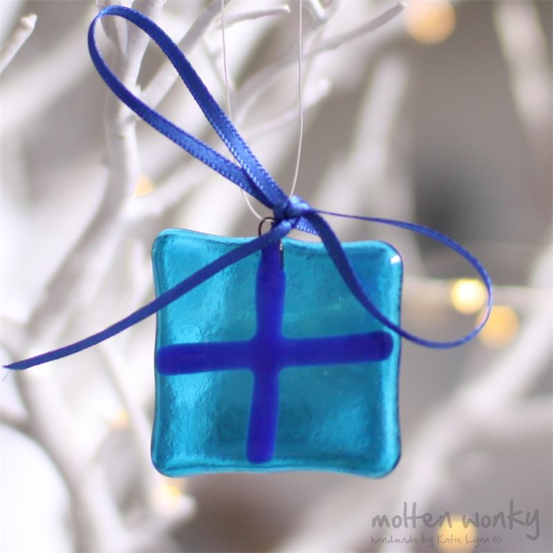 Fused glass hanging pressie present decoration 